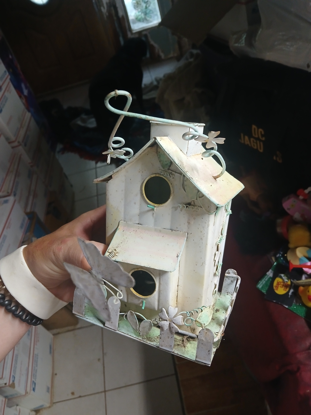 white decorative metal birdhouse accented with dimensional metal vines, Vintage